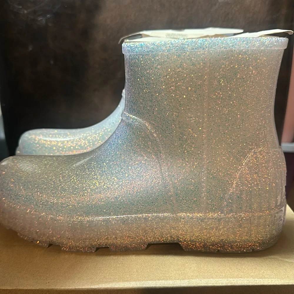 UGG Drizlita Glitter Waterproof Rain Booties: GLITTER GLAM: NEW IN BOX: SIZE 10